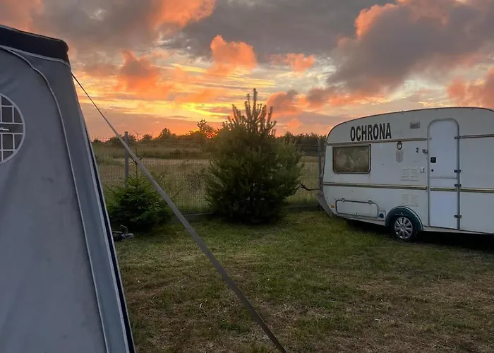 Przyczepy Kempingowe Nad Zatoka