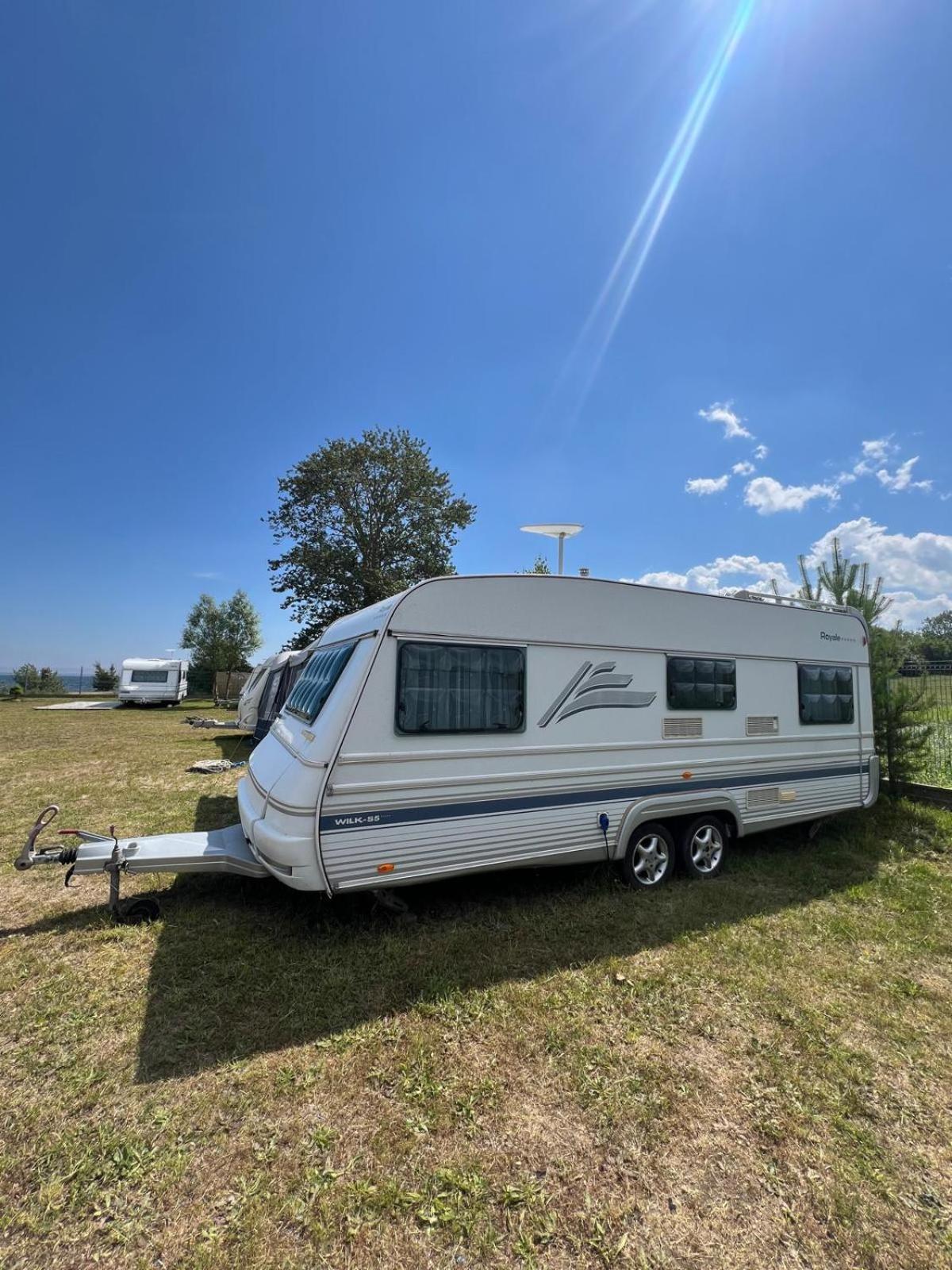 Przyczepy Kempingowe Nad Zatoka Campsite