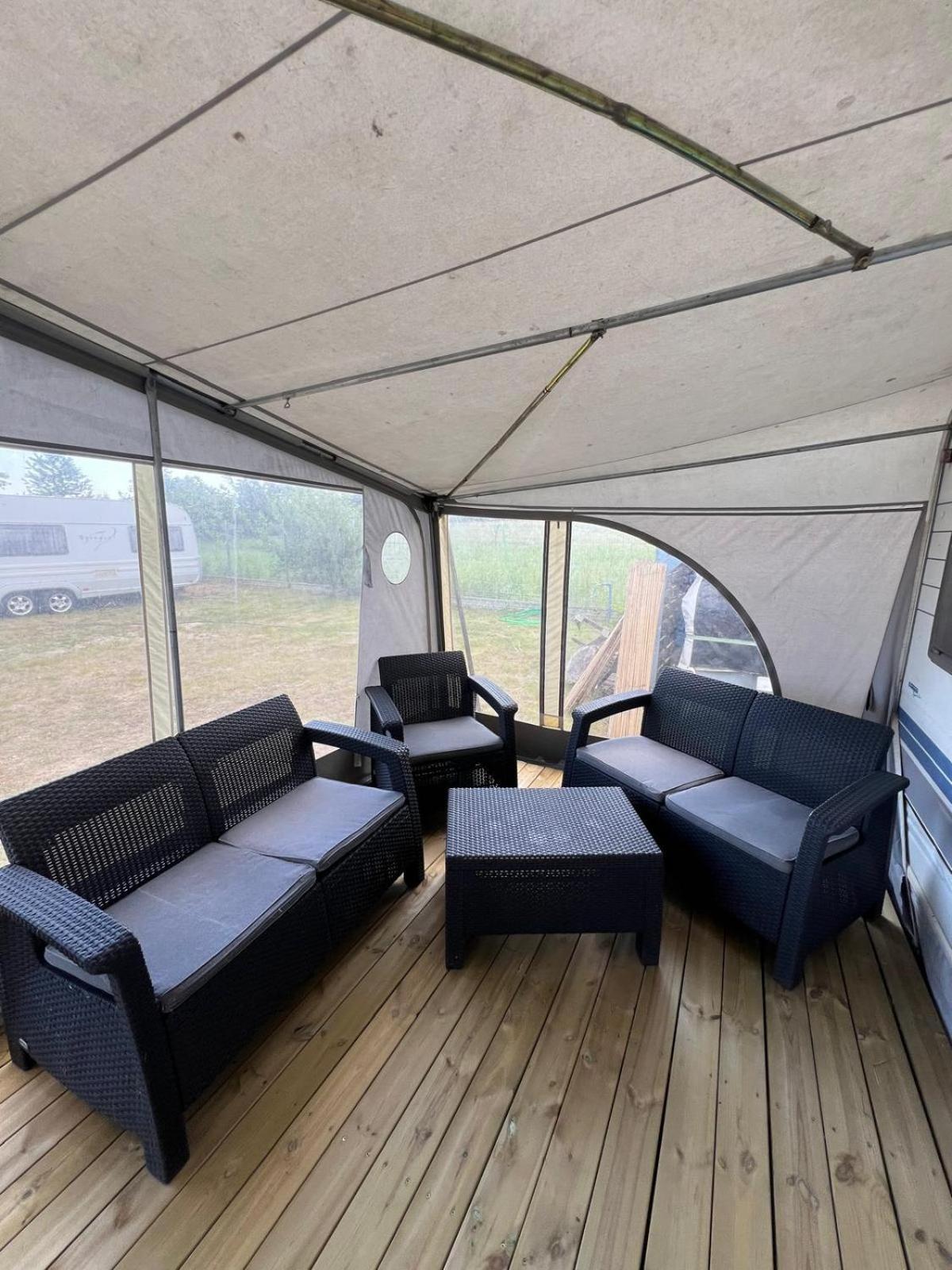Campsite Przyczepy Kempingowe Nad Zatoka *